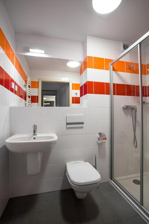 Hotel *** Nat Krynica Morska Bagian luar foto