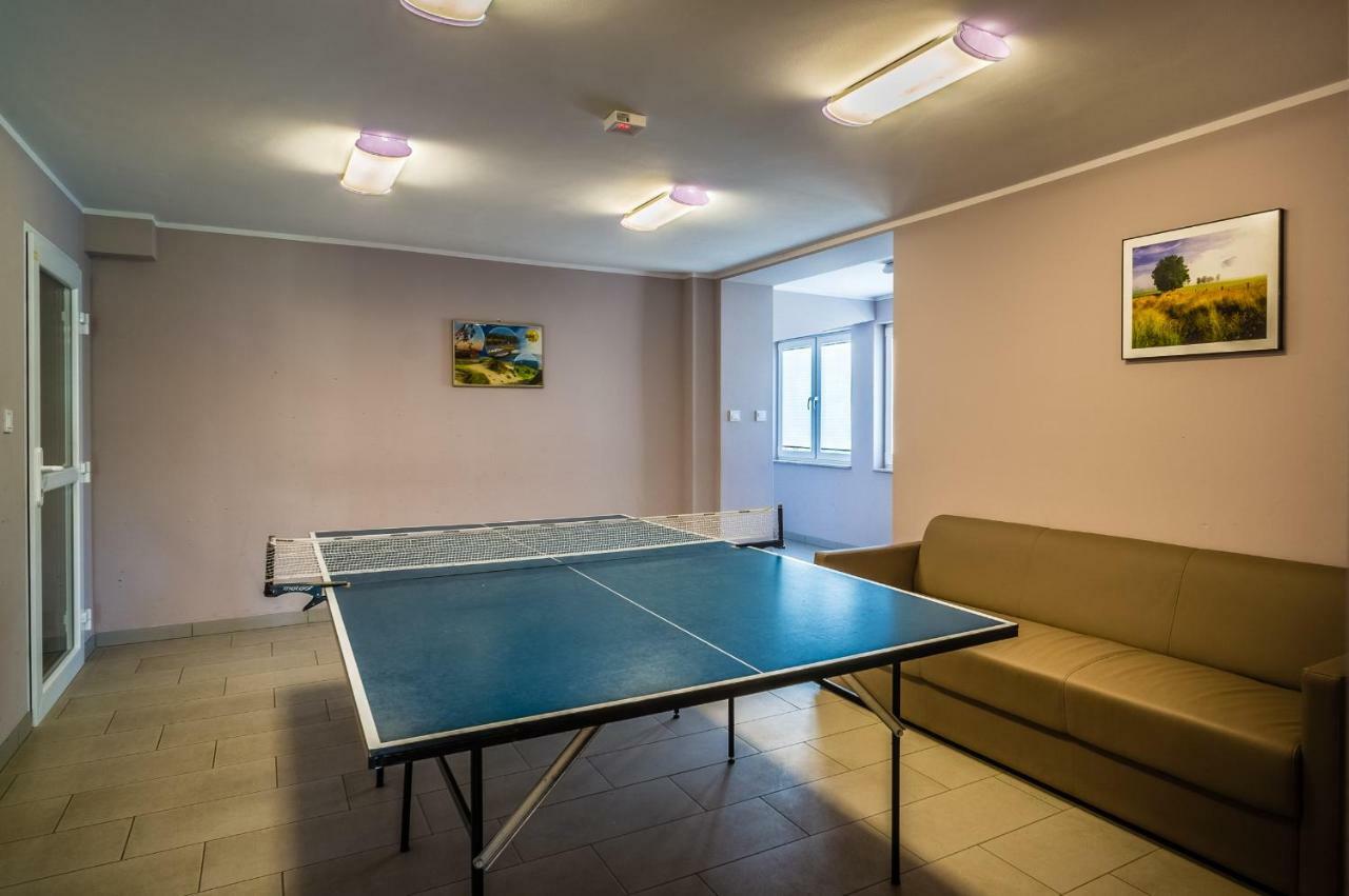 Hotel *** Nat Krynica Morska Bagian luar foto