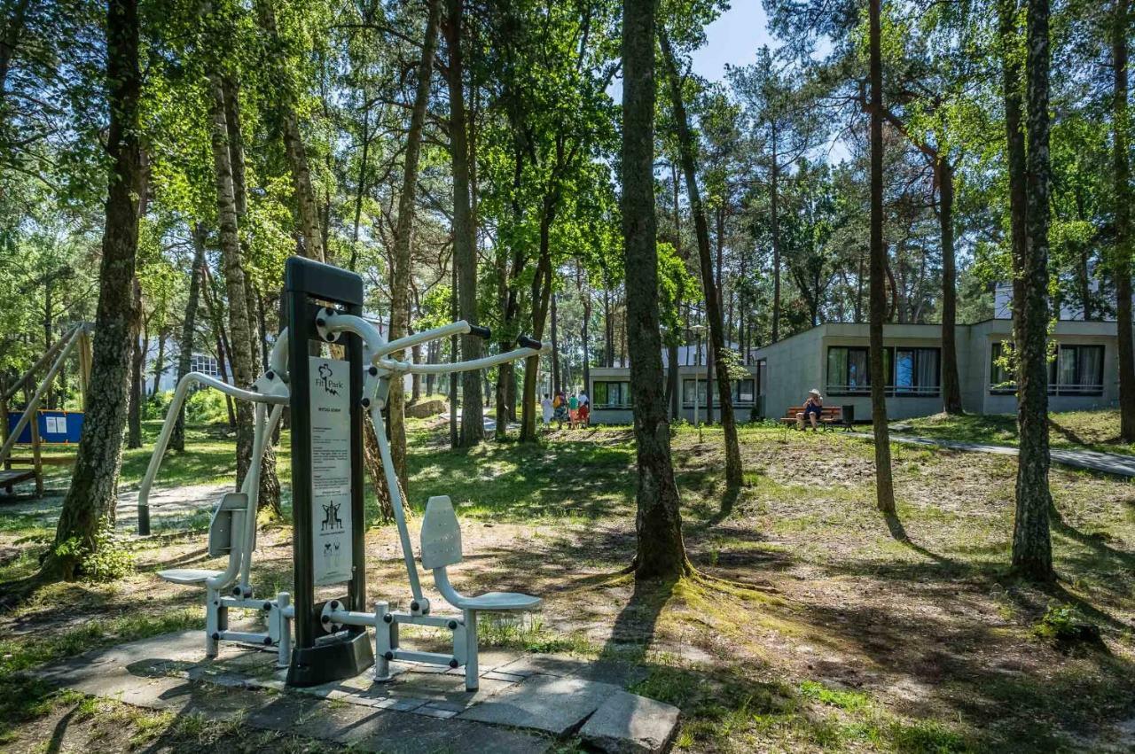 Hotel *** Nat Krynica Morska Bagian luar foto
